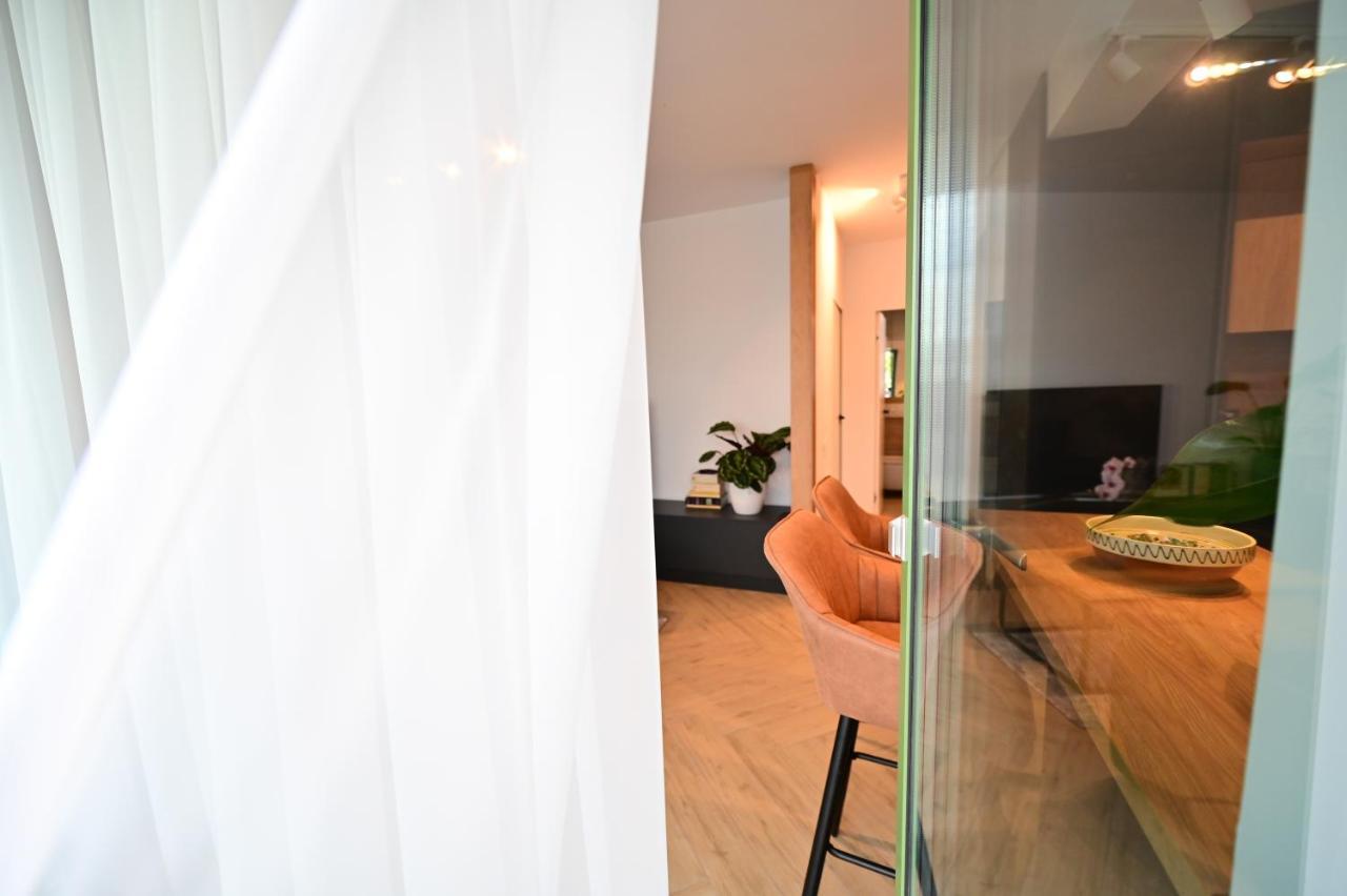 By The Nr 8 Apartment Sibiu